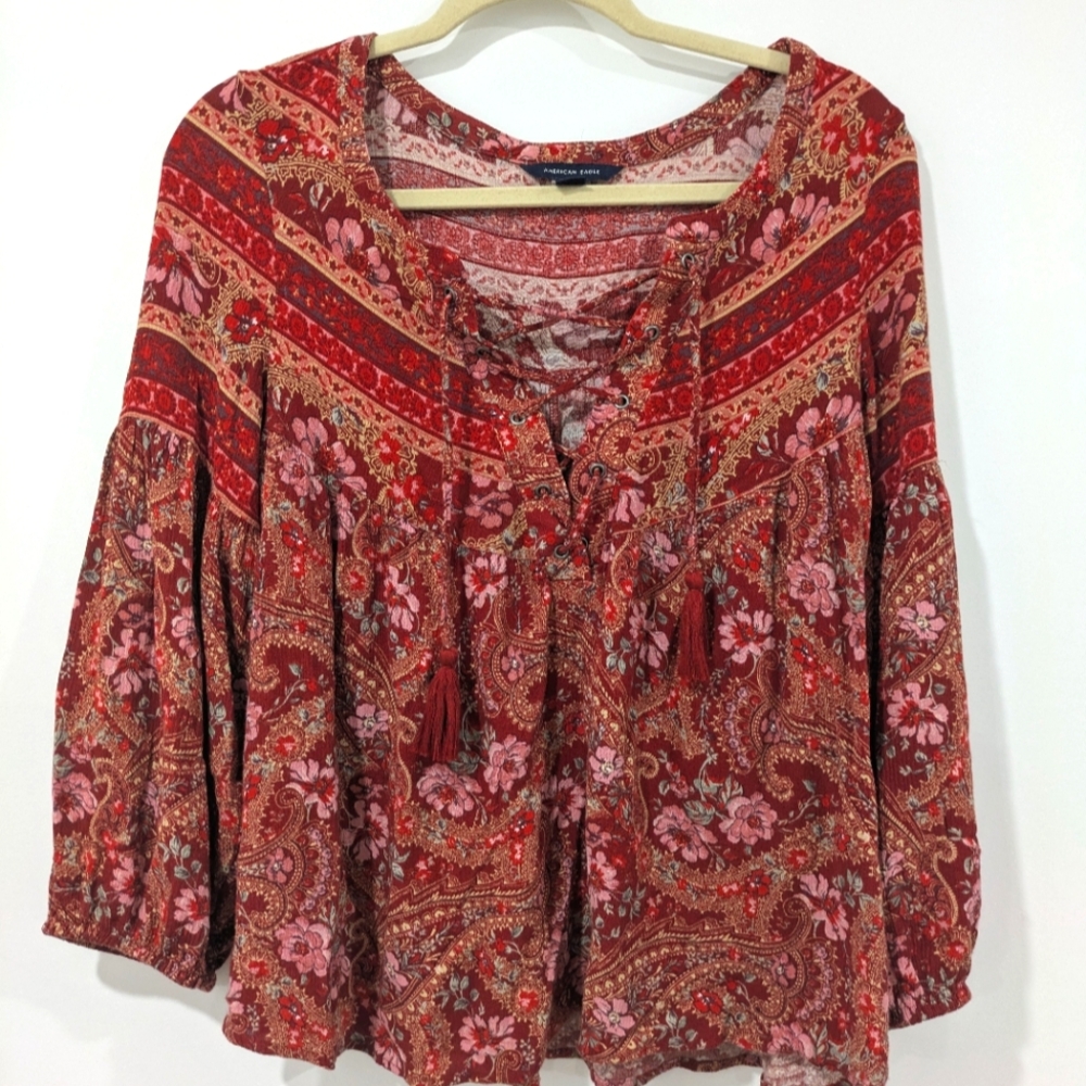 XS American Eagle Outfitters Red Relaxed Buttoned Blouse